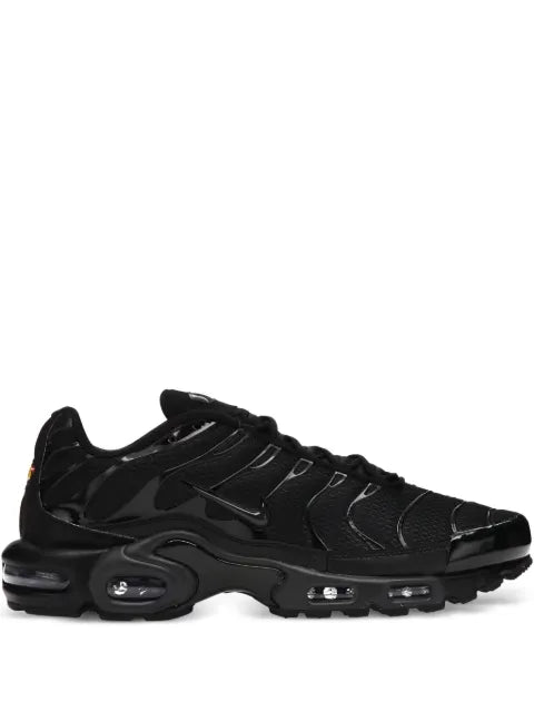 Nike Air Max Plus "Triple Black" sneakers
