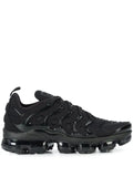 Nike Air Vapormax Plus "Triple Black" sneakers