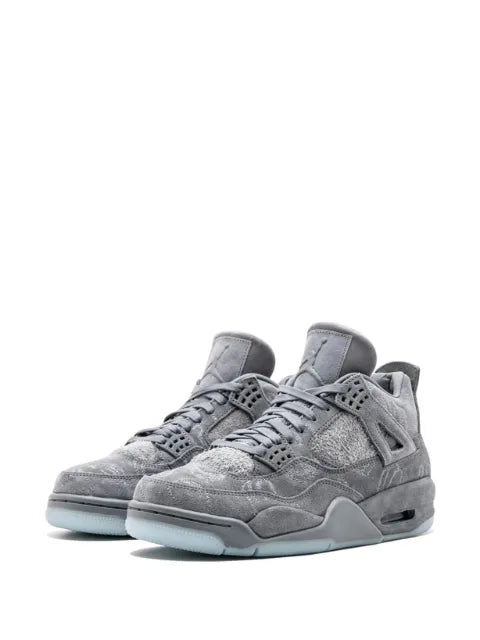 Jordan x Kaws Air Jordan 4 Retro sneakers