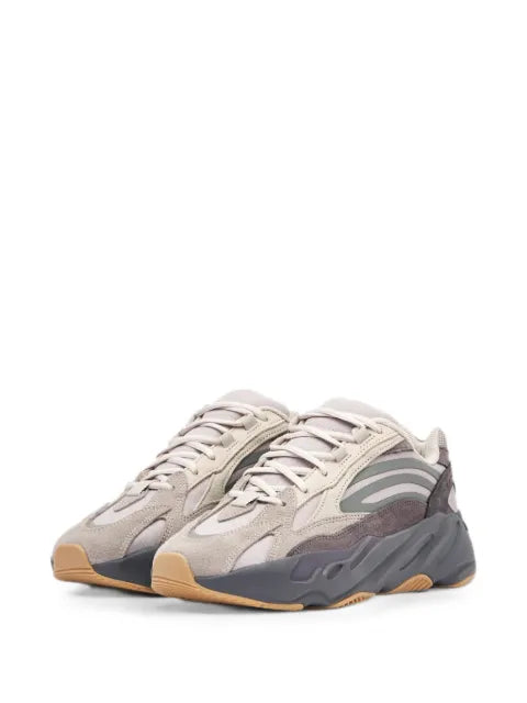 adidas Yeezy Boost 700 V2 sneakers
