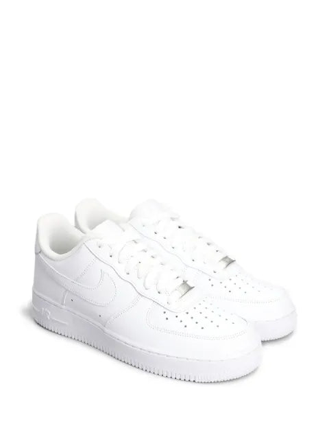 Nike Air Force 1 '07 shoes