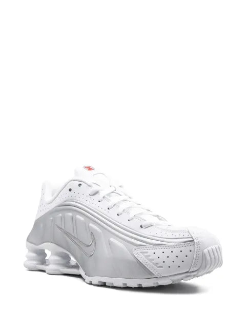 Nike Shox R4 sneakers