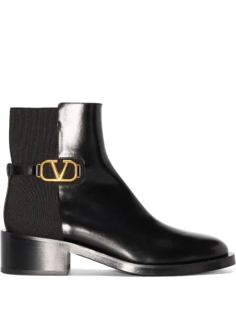 Valentino Garavani VLogo signature calfskin ankle boot 30mm