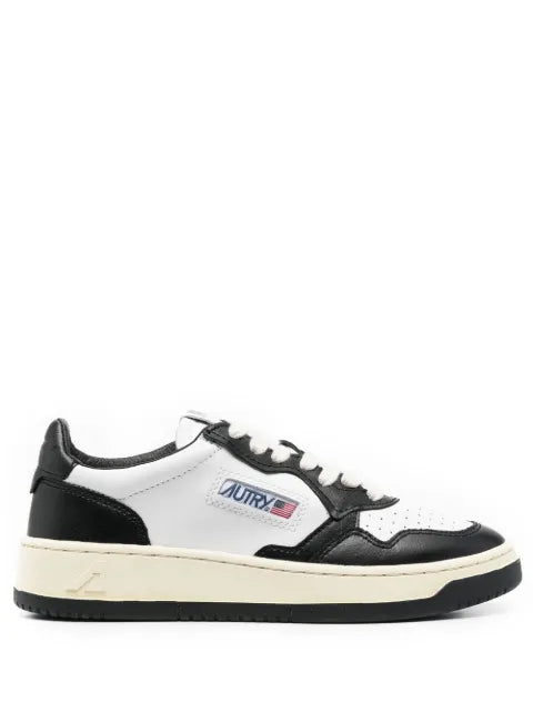 Autry Medalist low bicolor sneakers