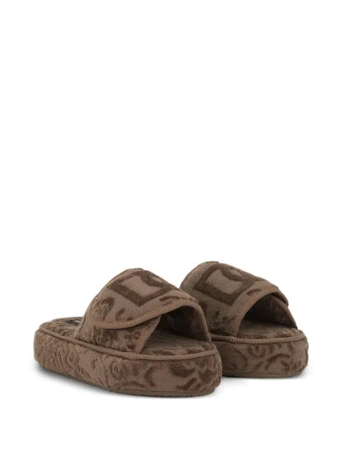 Dolce & Gabbana logo-detail slippers
