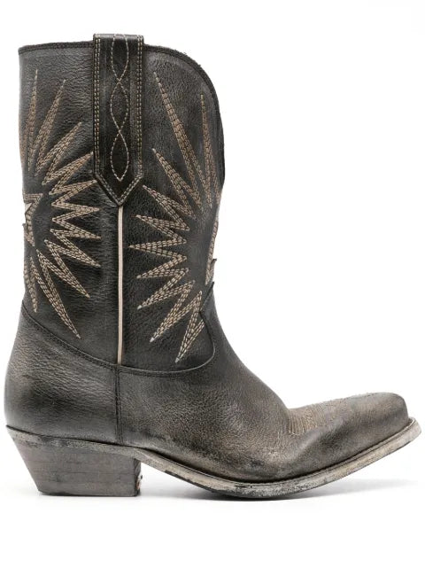 Golden Goose low Wish Star boots in black leather with silver star boots