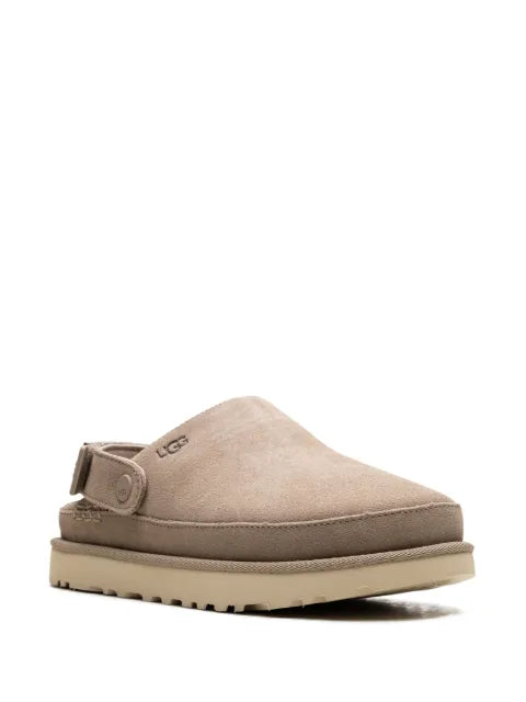 UGG Goldenstar Clog "Sand" slippers