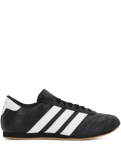 adidas Taekwondo 3-stripes sneakers