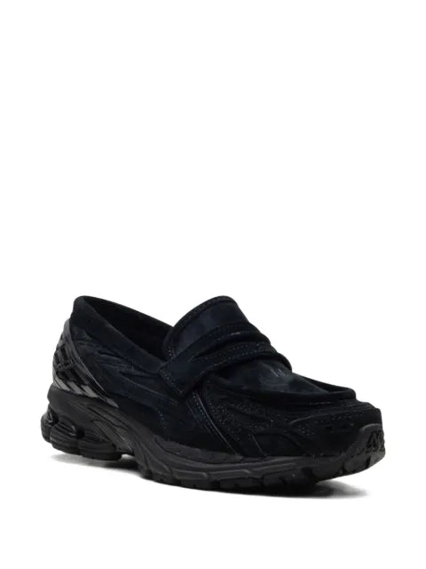 New Balance 1906L loafer sneakers