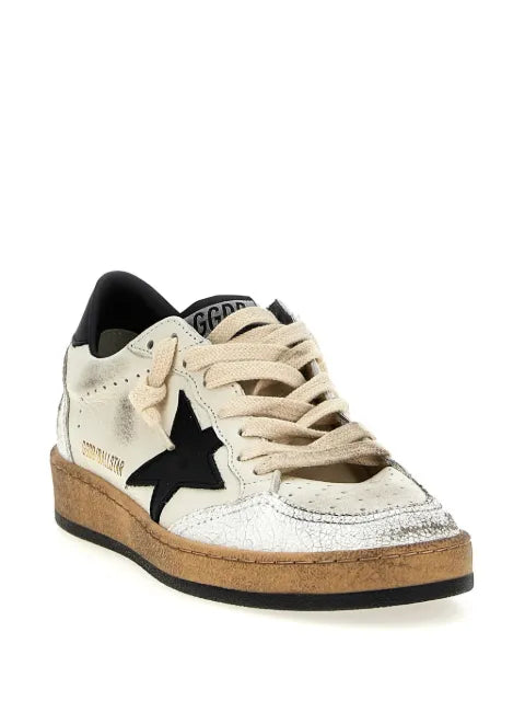 Golden Goose Ball Star in nappa with black-star and black heel tab
