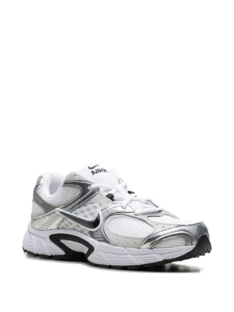 Nike V5 RNR "White Vast Grey College Grey Black" sneakers