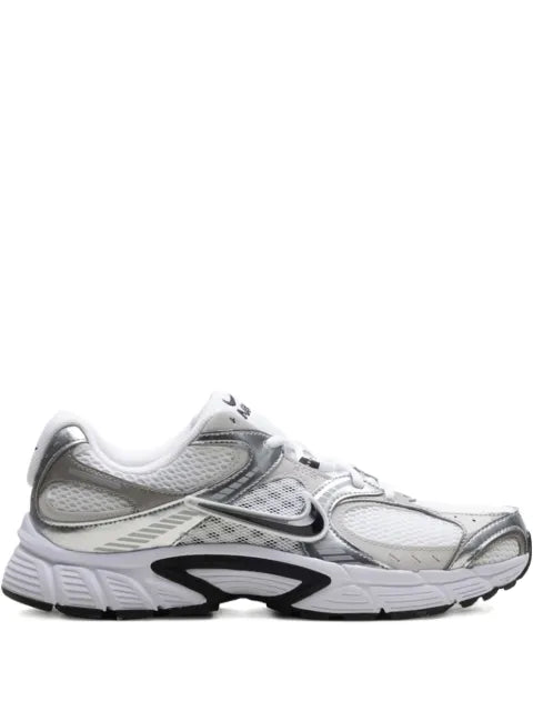 Nike V5 RNR "White Vast Grey College Grey Black" sneakers