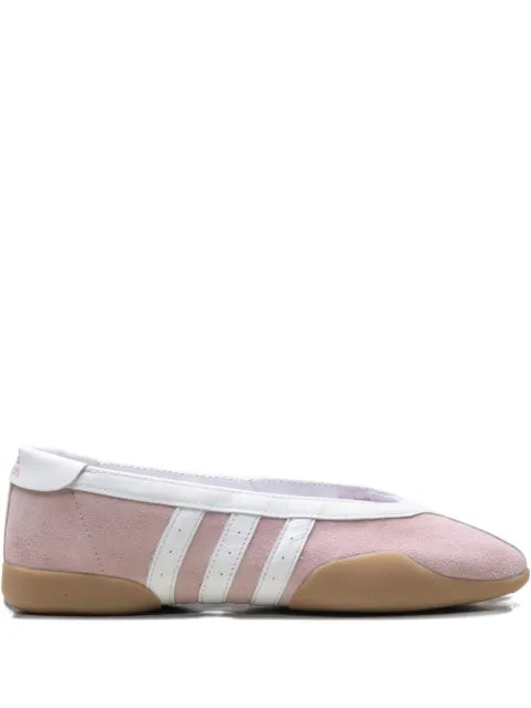 adidas Taekwondo Mei Ballet three-stripe sneakers