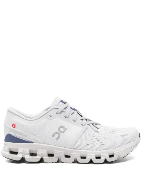 On Cloud X 4 sneakers
