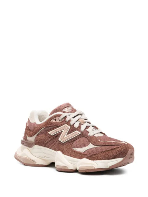 New Balance suede panelled sneakers