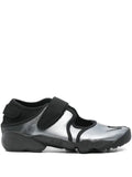 Nike Air Max leather sneakers