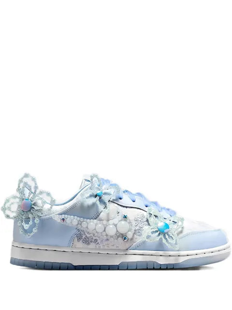 Nike Dunk "Susan Fang" sneakers