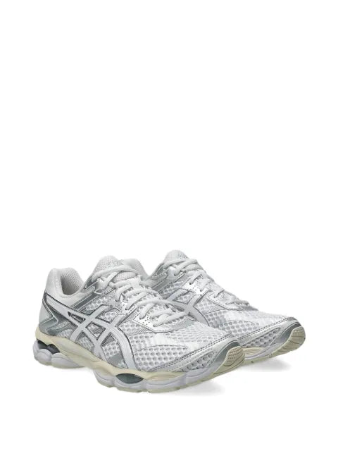 ASICS Gel Cumulus 16 logo sneakers