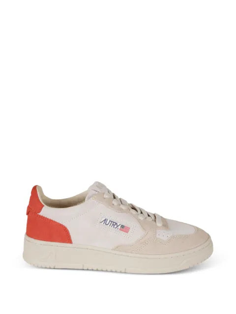 Autry lace-up perforated sneakers