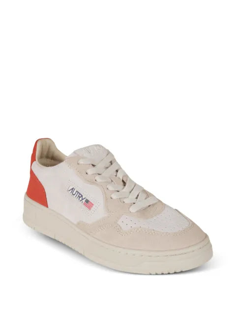 Autry lace-up perforated sneakers