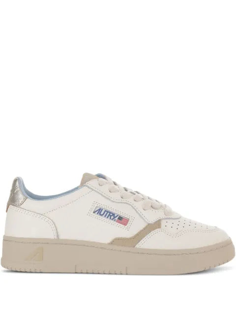 Autry Medalist low sneakers in leather and sponge