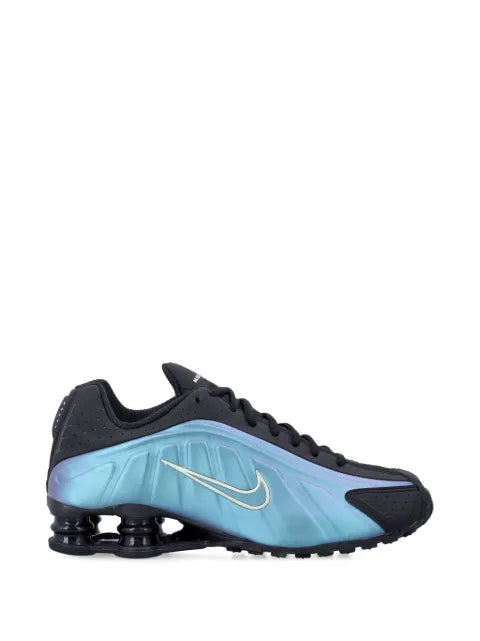 Nike Shox R4 perforated-detail sneakers