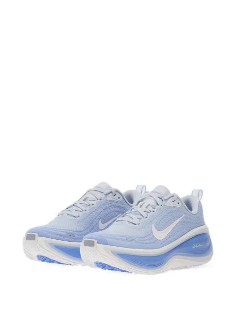Nike Vomero Plus sneakers