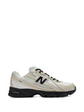New Balance 740 mesh overlay sneakers