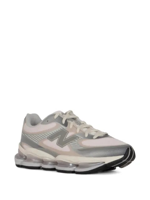 New Balance Abzorb 2000 mesh panelled sneakers
