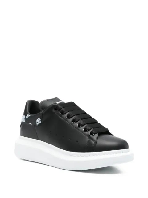 Alexander McQueen Oversized sneakers