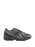 New Balance 1906R logo sneakers