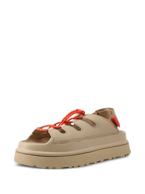 UGG logo-patch flat sandals