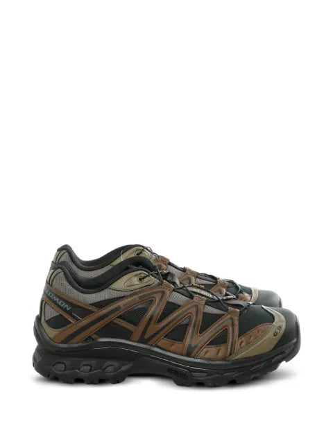 Salomon XT-Quest panelled sneakers
