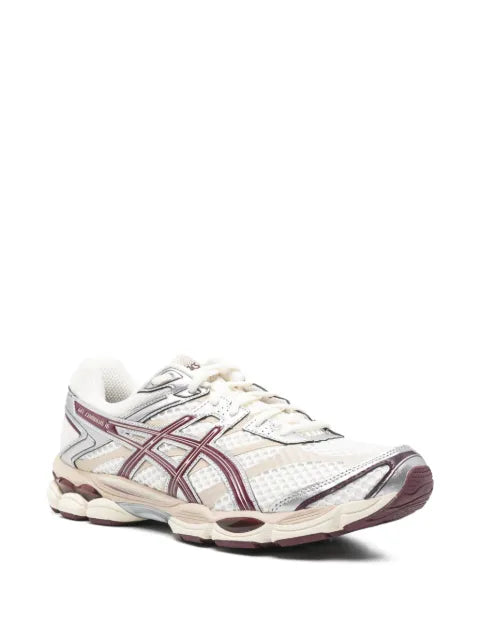ASICS Gel-Cumulus 16 sneakers