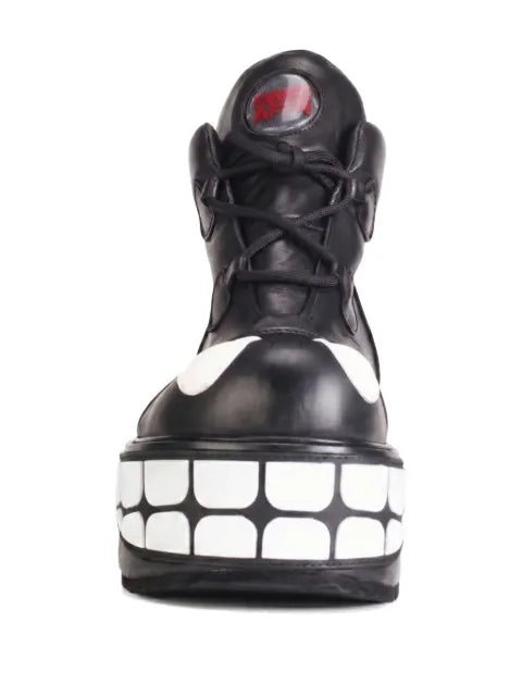 SWEAR Smiley platform ankle boots