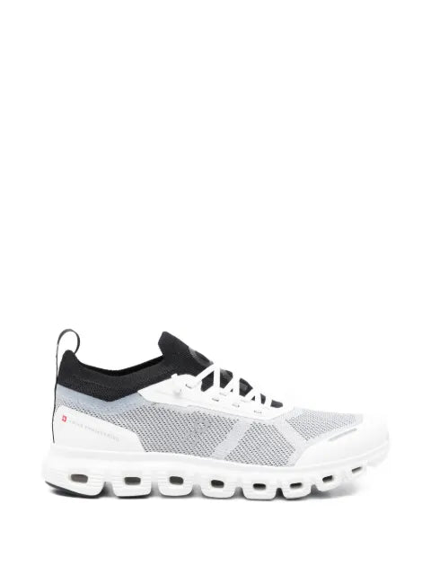 On Cloud 6 Versa sneakers
