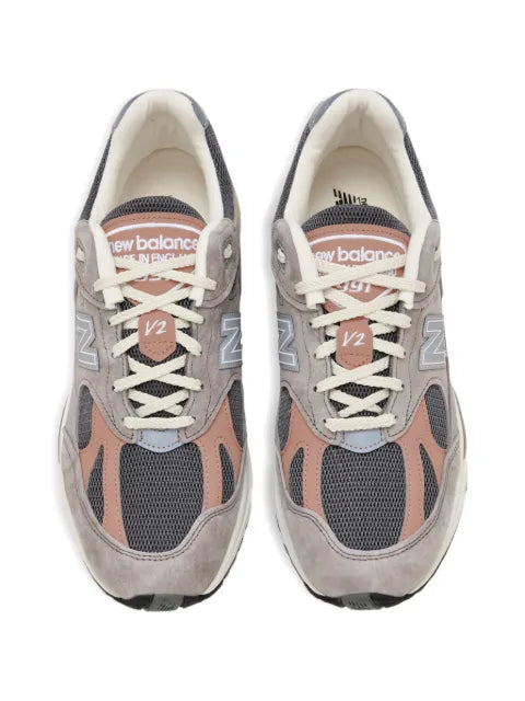 New Balance 991v2 lace-up sneakers