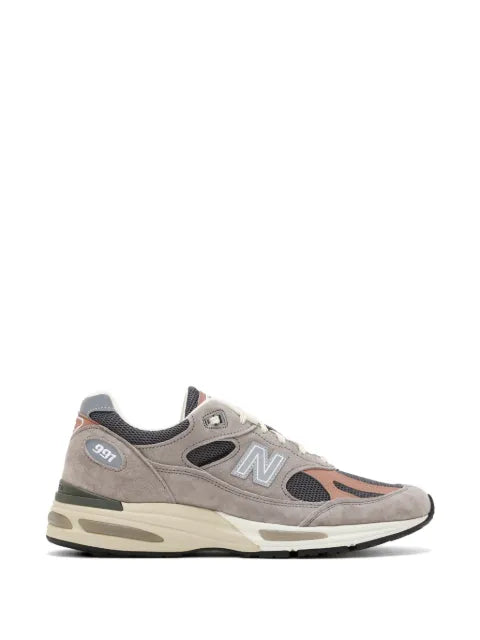 New Balance 991v2 lace-up sneakers