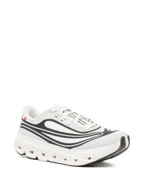 On Cloudflow 5 AD trainers