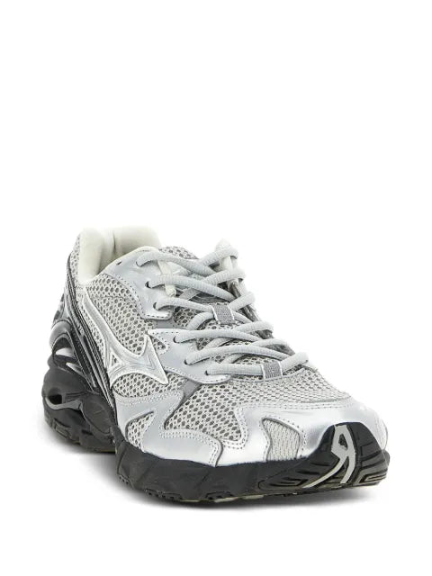 Mizuno Wave Rider 10 sneakers