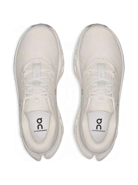 On Cloudrunner 3 lace-up fastening sneakers