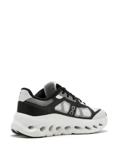 On Cloudtilt Remix sneakers