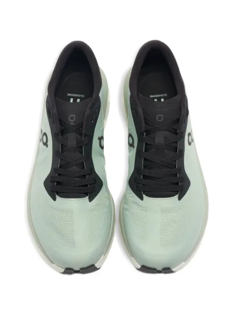 On Cloudzone sneakers