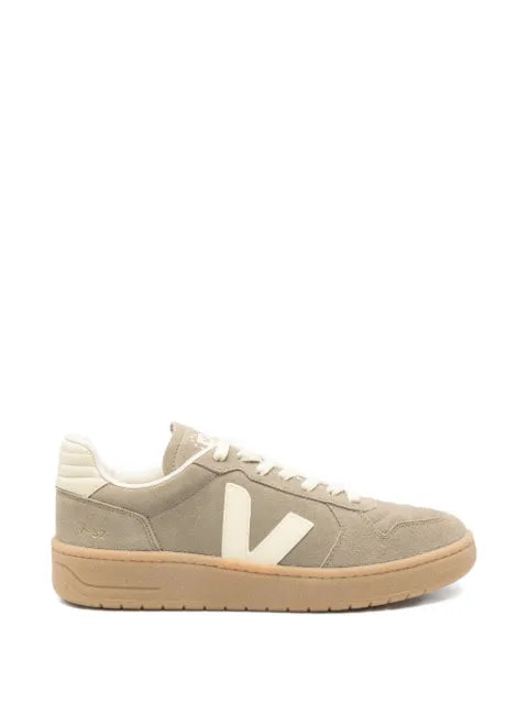 VEJA V-82 II logo-patch sneakers