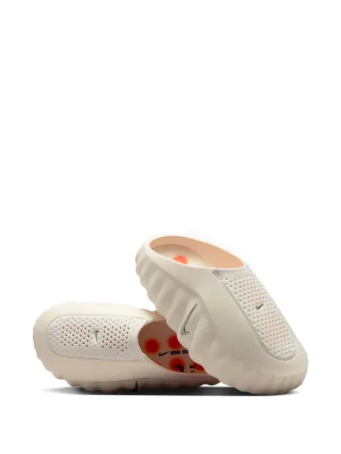 Nike Mind 001 mules