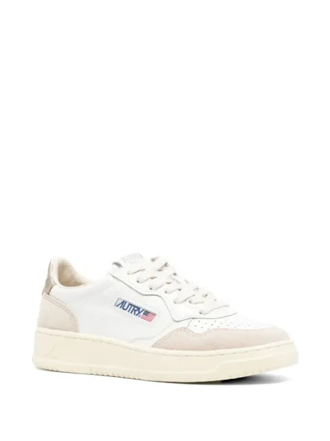 Autry Medalist low sneakers in leather