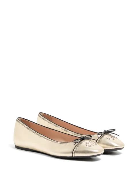 Valentino Garavani Vlogo signature ballerina in laminated nappa 05mm