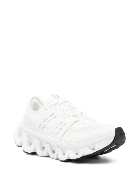 On Cloudswift Amp sneakers
