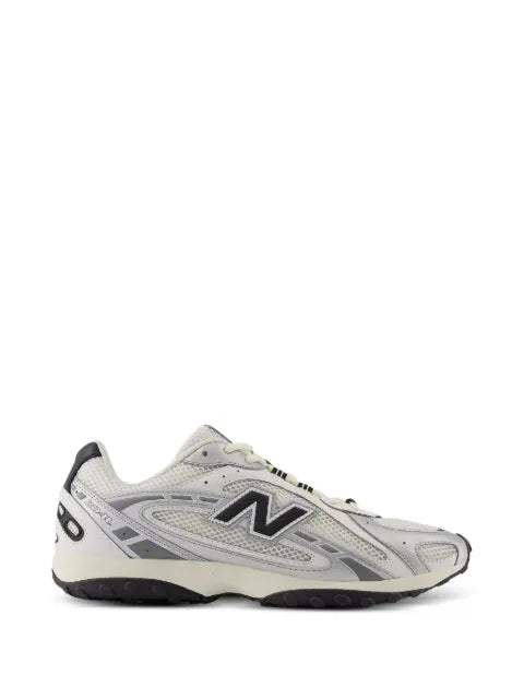 New Balance 204L panelled mesh sneakers
