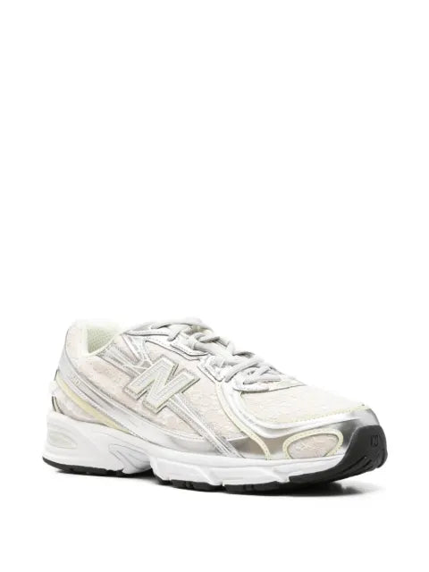 New Balance 740 metallic sneakers